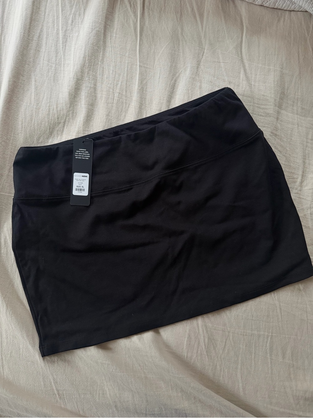 Women's Black Active Skirt - Sleek Everyday Performance